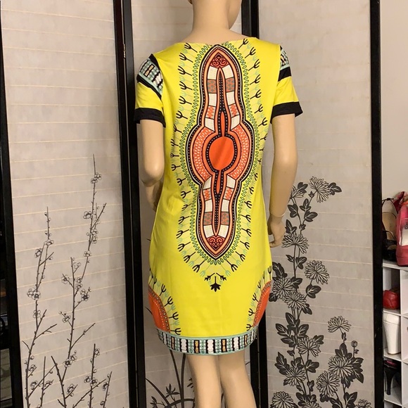 Dress - Picture 2 of 2